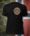 Black T-shirt. Veteran, vis historien din
